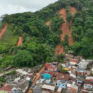 فيضانات البرازيل.. الأمطار تغمر أحياء كاملة لأول مرة