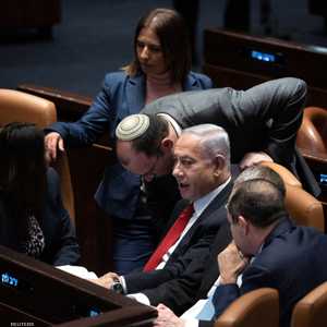 الحكومة: الإصلاحات ستضع حدا لتدخل المحكمة العليا بالسياسة