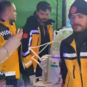 أجريت عملية التوليد بمستشفى ميداني في أنطاكية