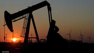 النفط يرتفع 1% رغم زيادة مخزونات الخام الأميركية