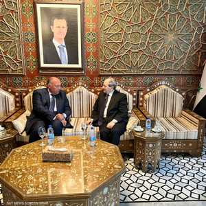 وزير الخارجية المصري يصل دمشق