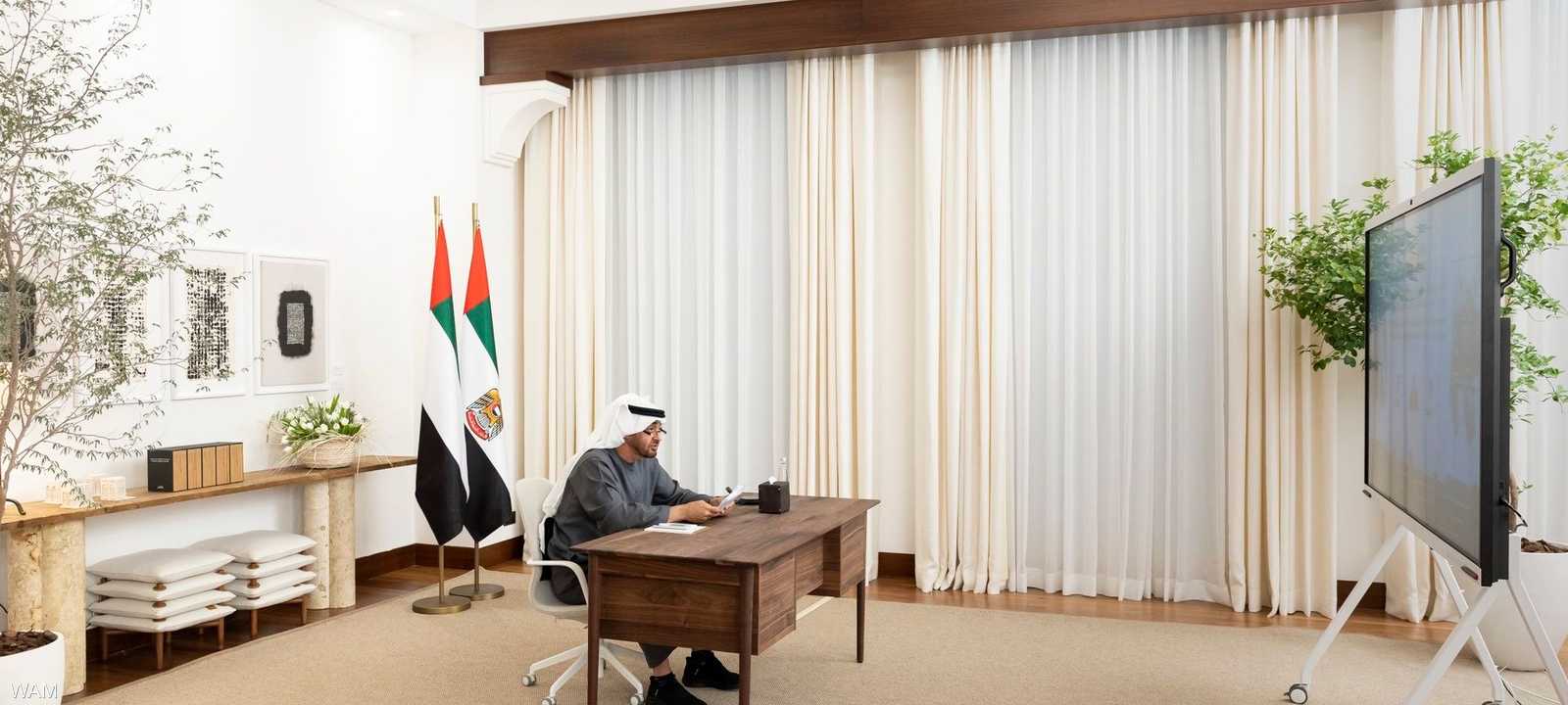 الشيخ محمد بن زايد حضر التوقيع بتقنية الفيديو