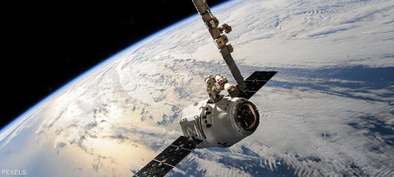 تشمل الحرب الفضائية التقاط صور مركبات الدول الأخرى