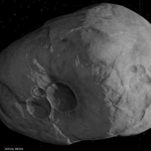 الكويكب 2023 DW