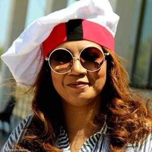 الفنانة وكاتبة السيناريو الليبية نجاة القطعاني