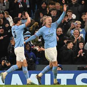 هالاند تألق في المباراة وسجل 5 أهداف