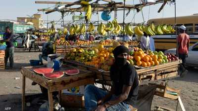 بائع فاكهة في العاصمة الموريتانية نواكشوط