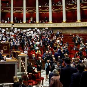 تصويت برلماني مرتقب لحجب الثقة عن الحكومة الفرنسية