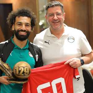 محمد صلاح مع المدير الفني لمنتخب مصر
