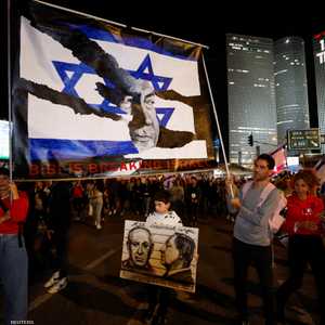 مصادر: نتنياهو قرر تعليق التعديلات القضائية