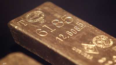 الذهب يتراجع رغم تزايد رهانات وقف رفع الفائدة الأميركية