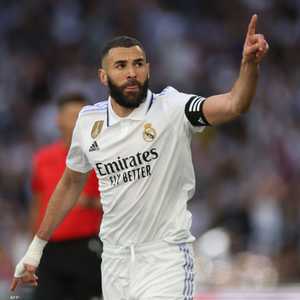 بنزيمة تلقى عرضا سعوديا مغريا