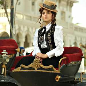 الفنانة اللبنانية نتاشا شوفاني