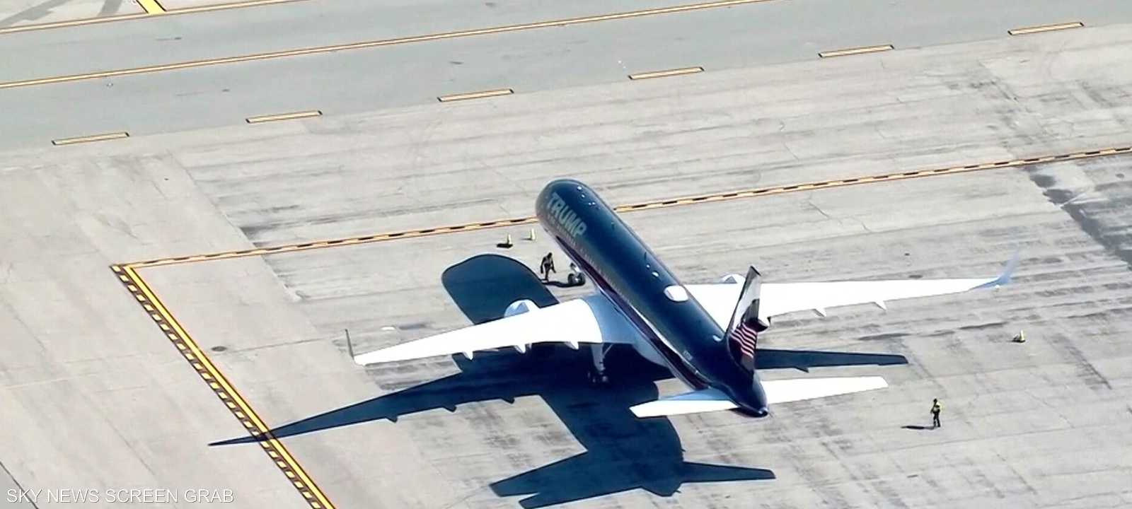 ترامب يصل نيويورك تمهيدا لمحاكمته غدا