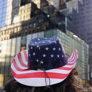 أنصار ترامب من نيويورك وولايات أخرى يصلون إلى منهاتن لدعمه