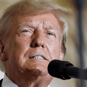 ترامب ينفي التهم التي وجهت إليه في محكمة نيويورك