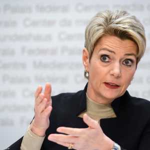 وزيرة المال السويسرية كارين كيلر-سوتر