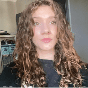 تمت محاكاة صوت الفتاة باستخدام تقنيات الذكاء الاصطناعي