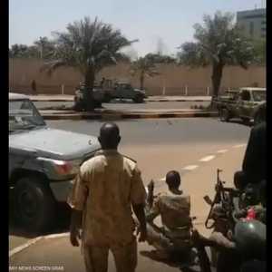 من الاشتباكات الدائرة في الخرطوم