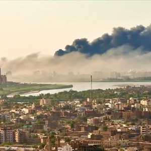 خرق الهدنة الإنسانية في السودان وتعزيزات عسكرية للطرفين