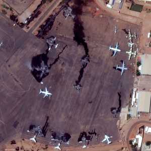 مطار الخرطوم تضرر بشدة من جراء المعارك