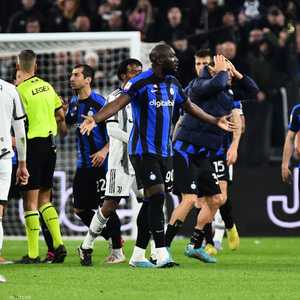 لوكاكو طرد بسبب سلوك اعتبر استفزازيا