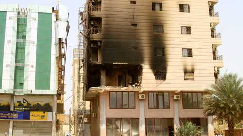 صورة للدمار الذي أصاب إحدى البنايات في الخرطوم