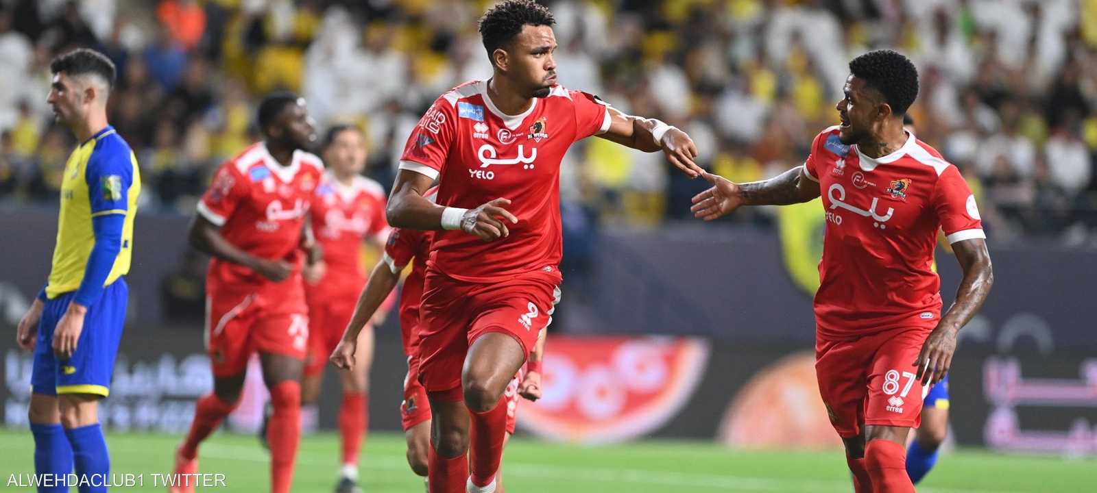 الوحدة لعب بعشرة لاعبين أمام نجوم النصر