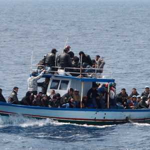 مهاجرون على سواحل لامبيدوزا الإيطالية من تونس - أرشيف