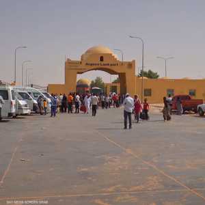حركة كثيفة على معبر أرقين المصري الحدودي مع السودان
