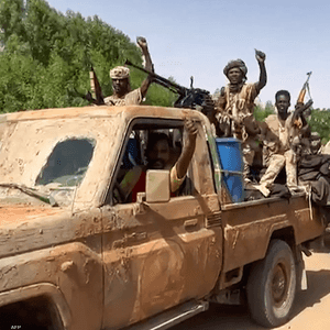 قوة من الدعم السريع في الخرطوم