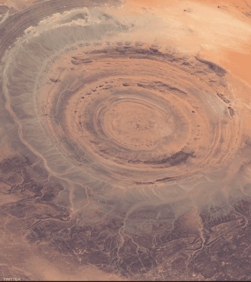 عين الصحراء أو قلب الريشات في موريتانيا