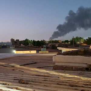 الخرطوم لا تزال تشهد معارك بين طرفي الصراع