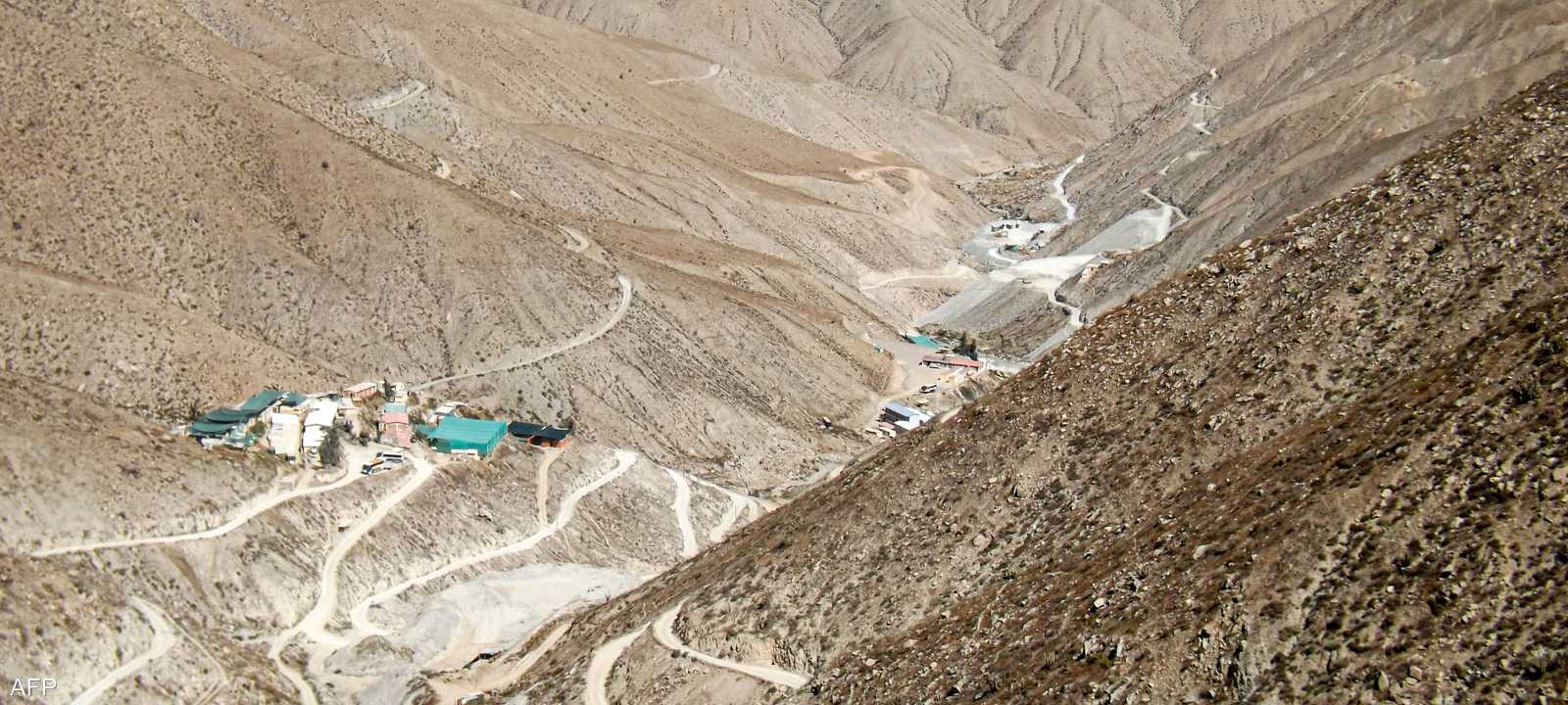 التحقيق جار في سبب الحريق