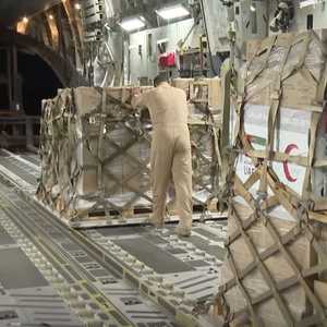 شيدت الإمارات جسرا جويا لمساعدة الشعب السوداني