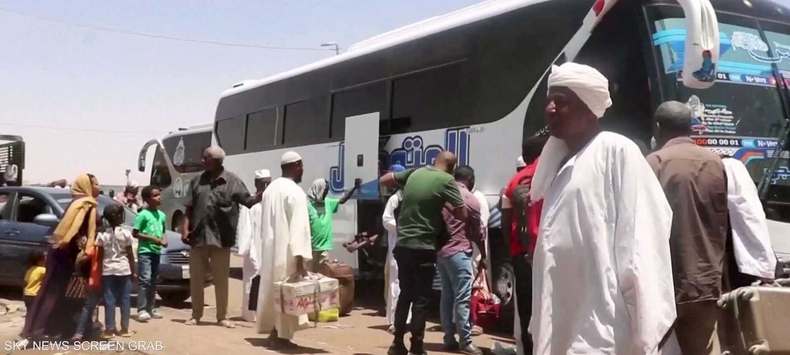 السودان.. 700 ألف نازح داخليا منذ بدء النزاع