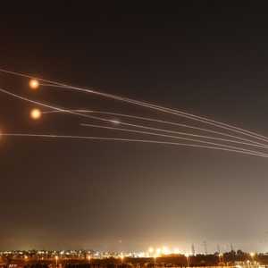 القبة الحديدية تحاول اعتراض صواريخ - أرشيفية