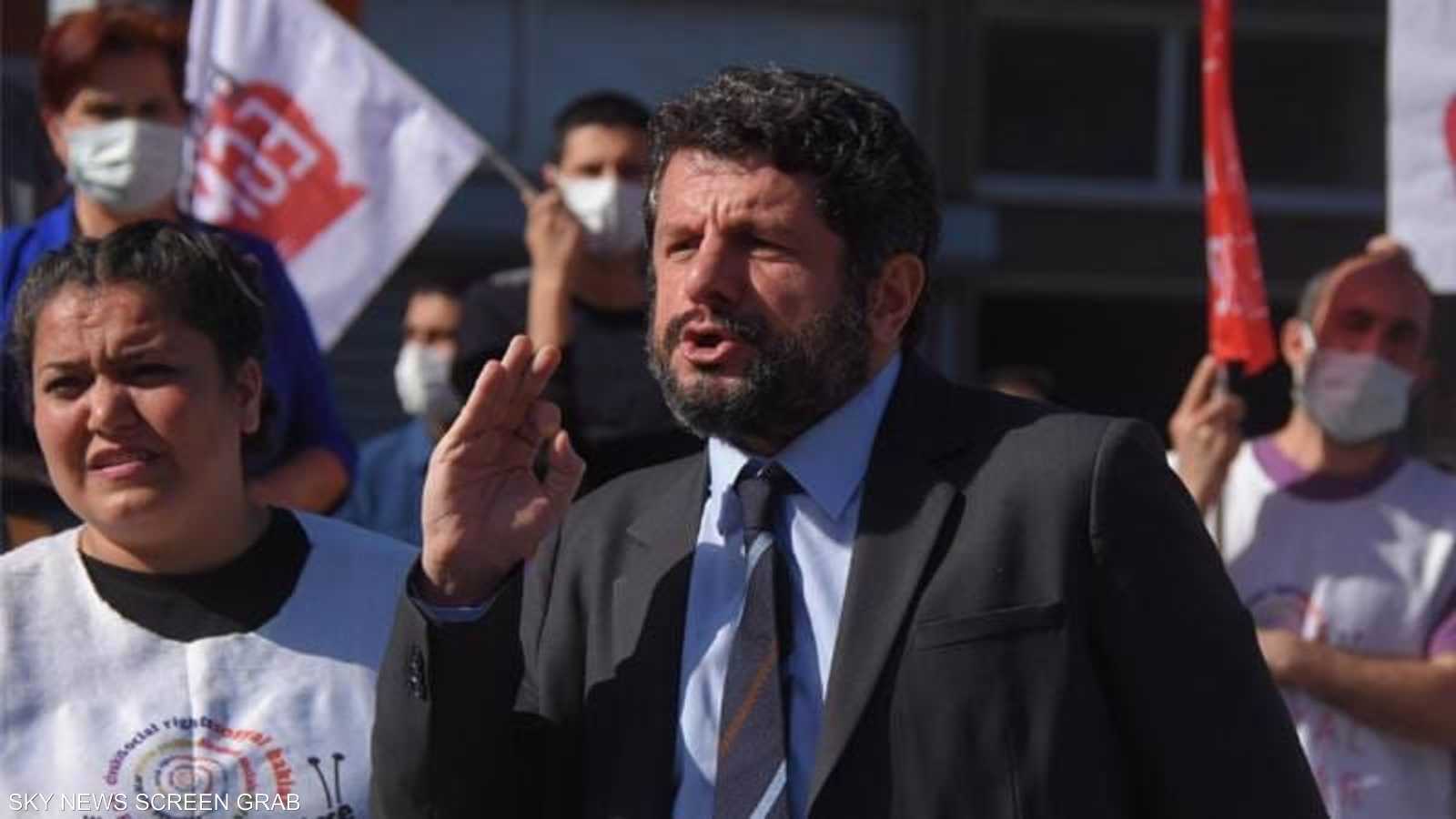 المحامي جان أتالاي