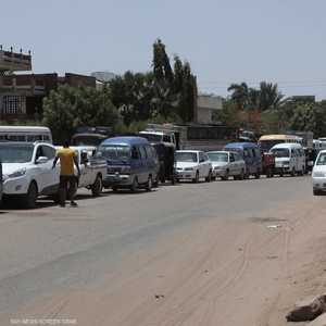 أزمة وقود حادة بمدينة "ود مدني" بسبب القتال في الخرطوم