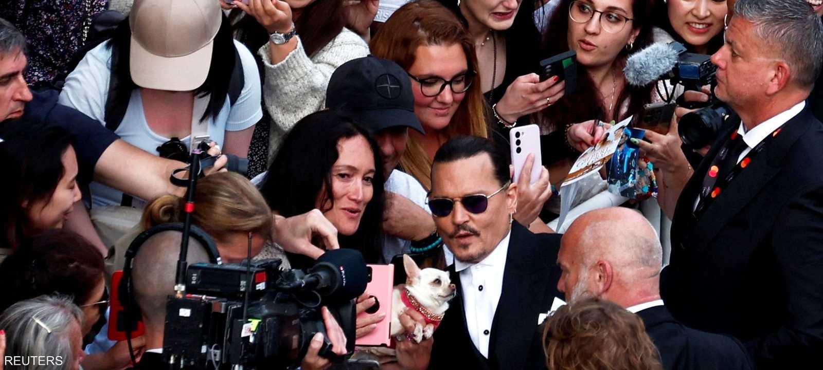 جوني ديب يتألق في مهرجان كان