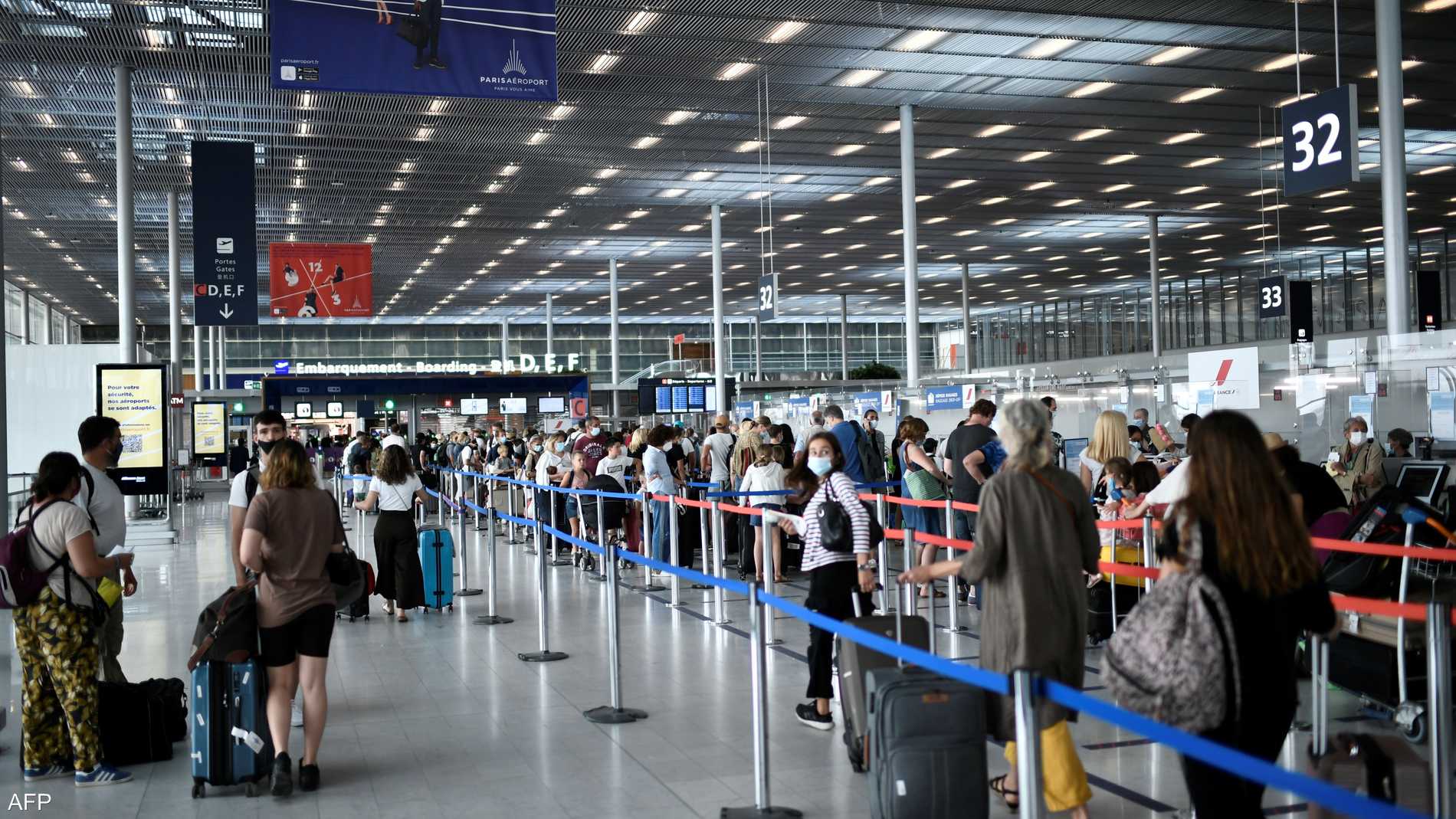 إضراب يتسبب في إلغاء 70% من الرحلات بمطار في فرنسا