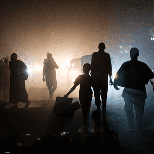 أعمال النهب والسلب في غمرة الأزمة الإنسانية المتفاقمة