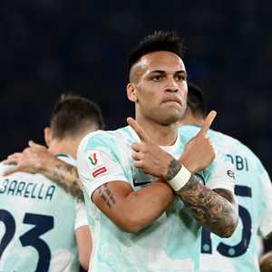 المهاجم الأرجنتيني لاوتارو مارتينيز أحرز هدفين