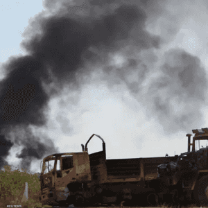 أرشيفية لآثار قصف في ليبيا