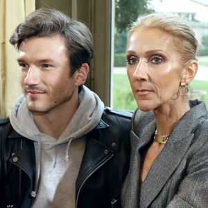 المغنية الكندية سيلين ديون