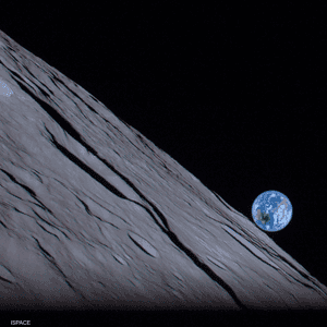 تم تغيير مسار هبوط المركبة الفضائية لحفرة في القمر