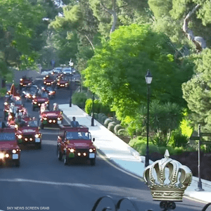 الموكب الأحمر