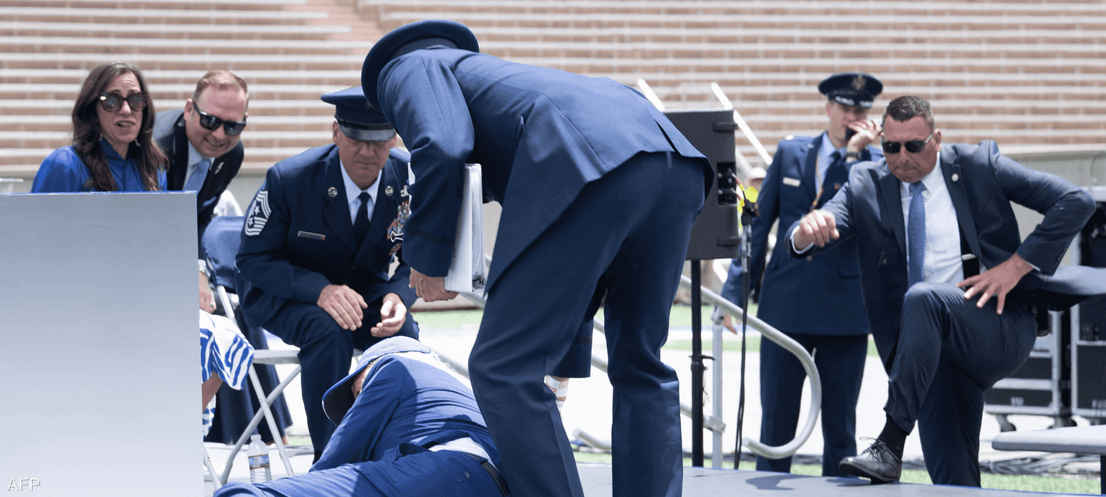 حوادث سقوط بايدن تكررت مرات عدة