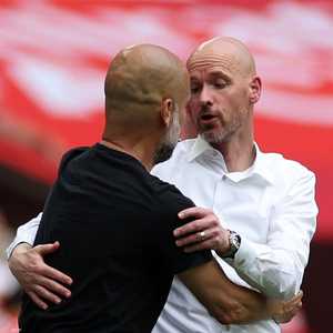 تين هاغ وغوارديولا خلال اللقاء