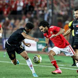 الأهلي حقق فوزا هزيلا في مباراة الذهاب